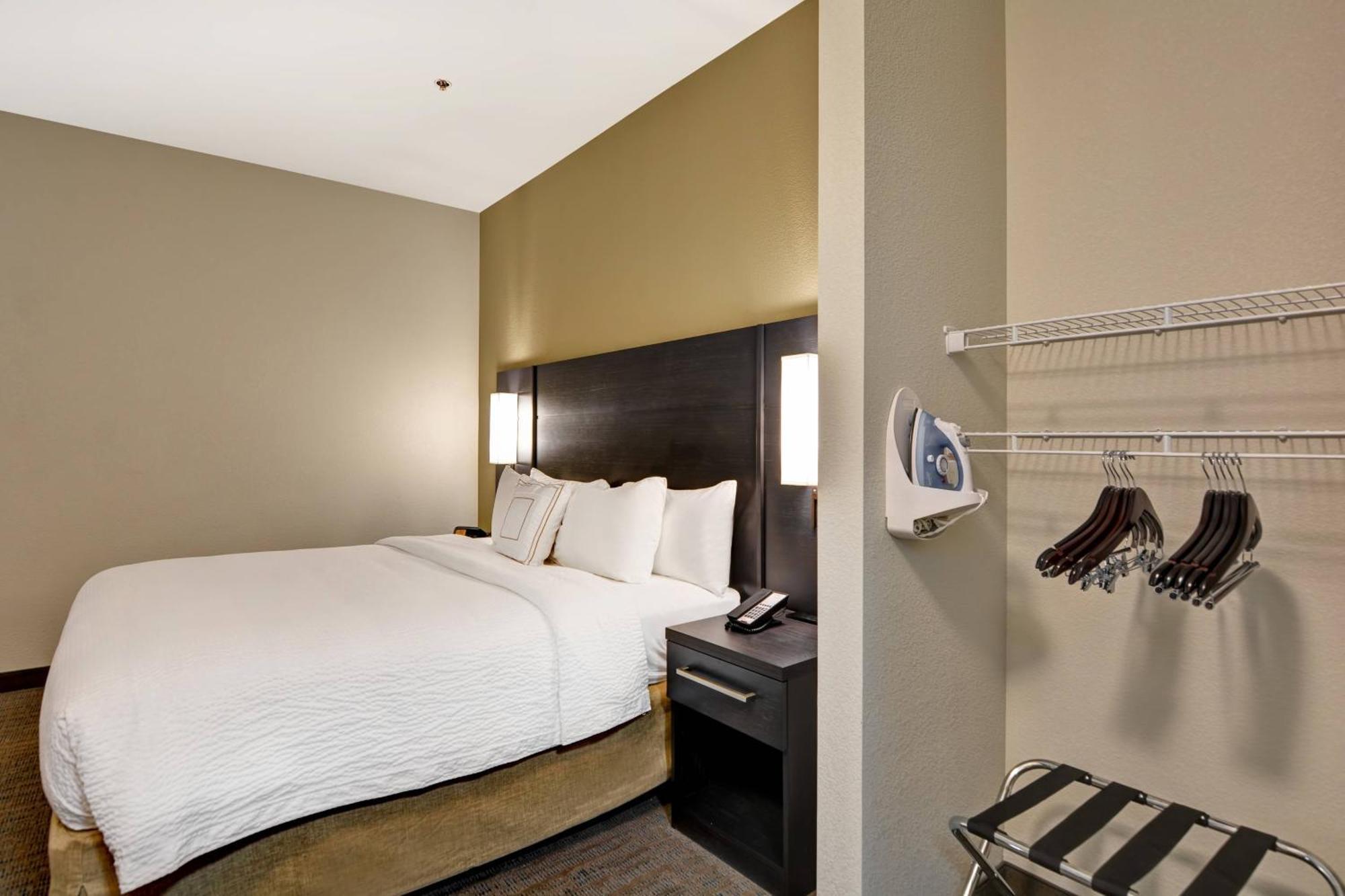 Residence Inn By Marriott Cleveland Airport/Middleburg Heights Eksteriør billede